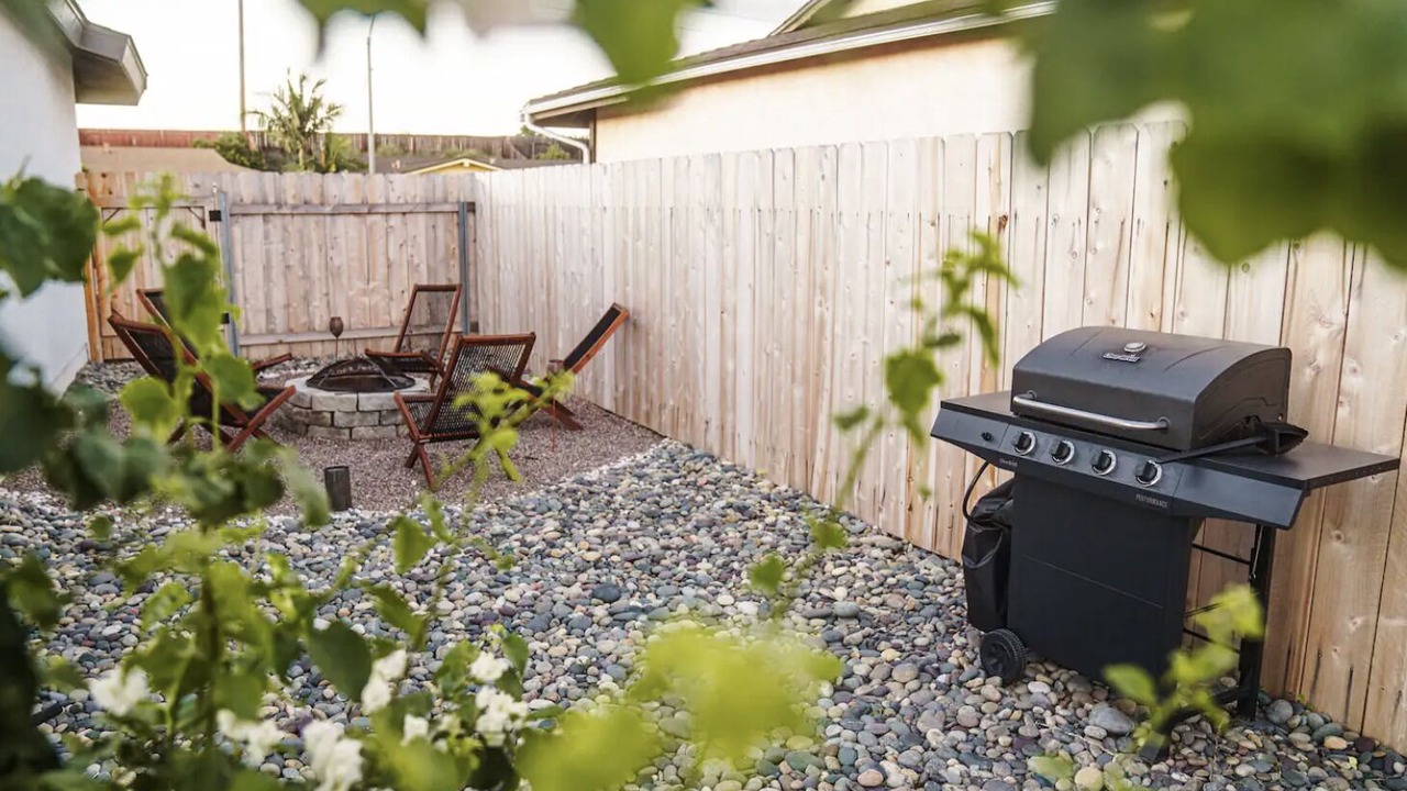 Photo of Outdoor in Bay Terraces