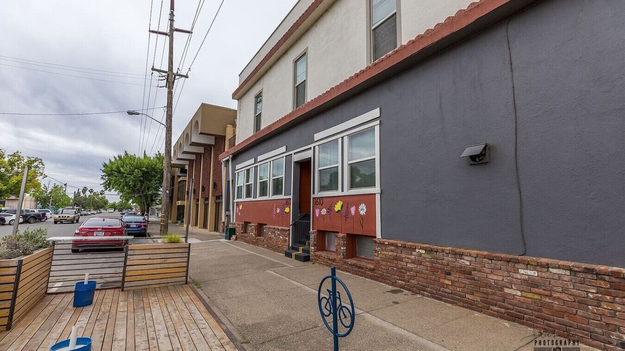 Photo of Outdoor in Downtown