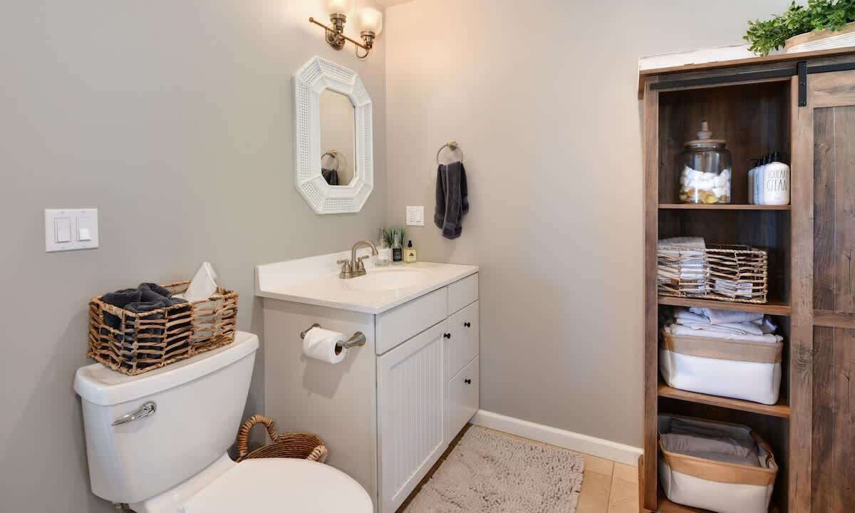Photo of Bathroom in Lower Lake