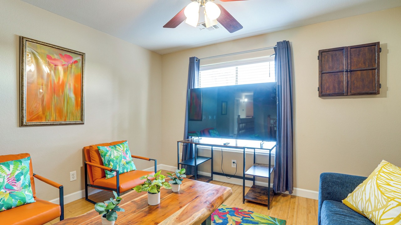 Photo of Bedroom in Crystal Gardens