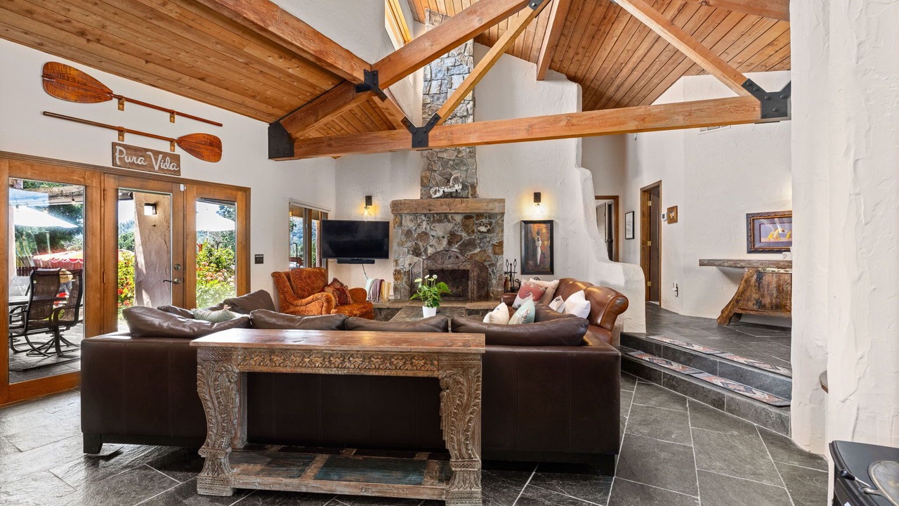 Photo of Livingroom in Atascadero