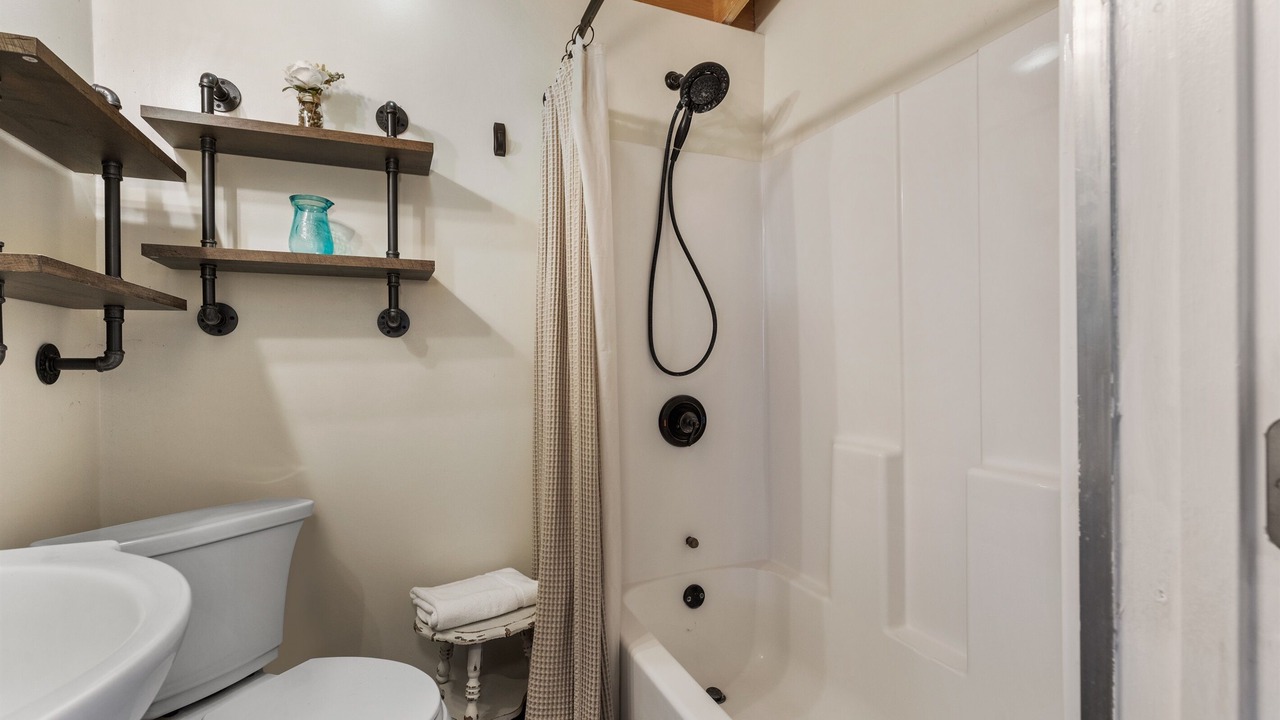 Photo of Bathroom in Bradley