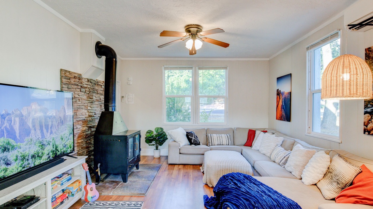 Photo of Livingroom in La Verkin