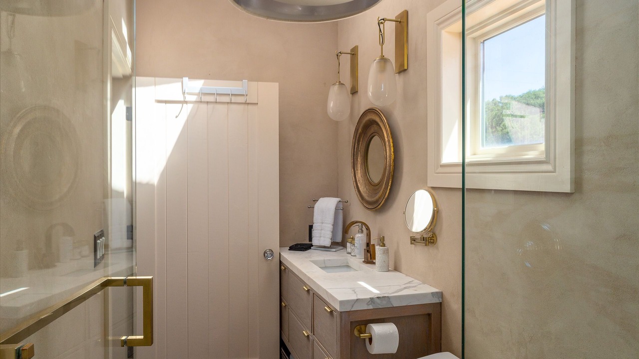 Photo of Bathroom in Redwood City