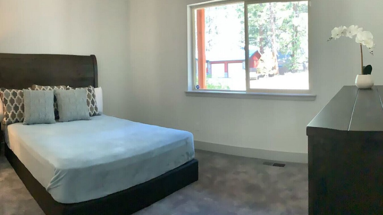 Photo of Bedroom in Christmas Valley