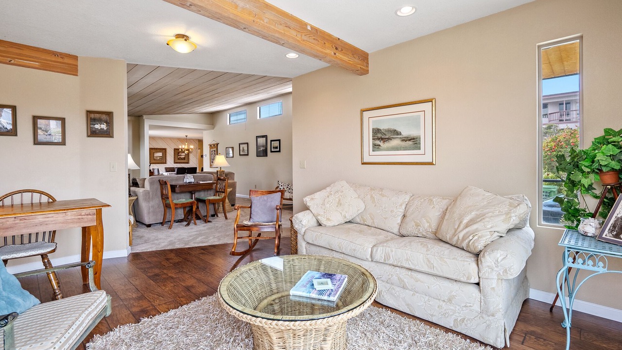 Photo of Bedroom in Baywood Park