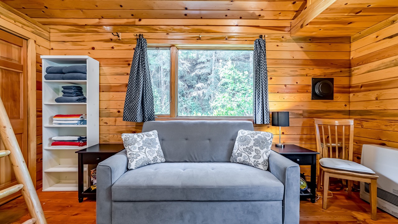 Photo of Livingroom in Shelter Cove