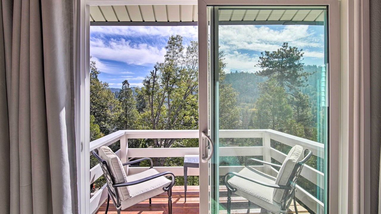 Photo of Patio Balcony in Crestline
