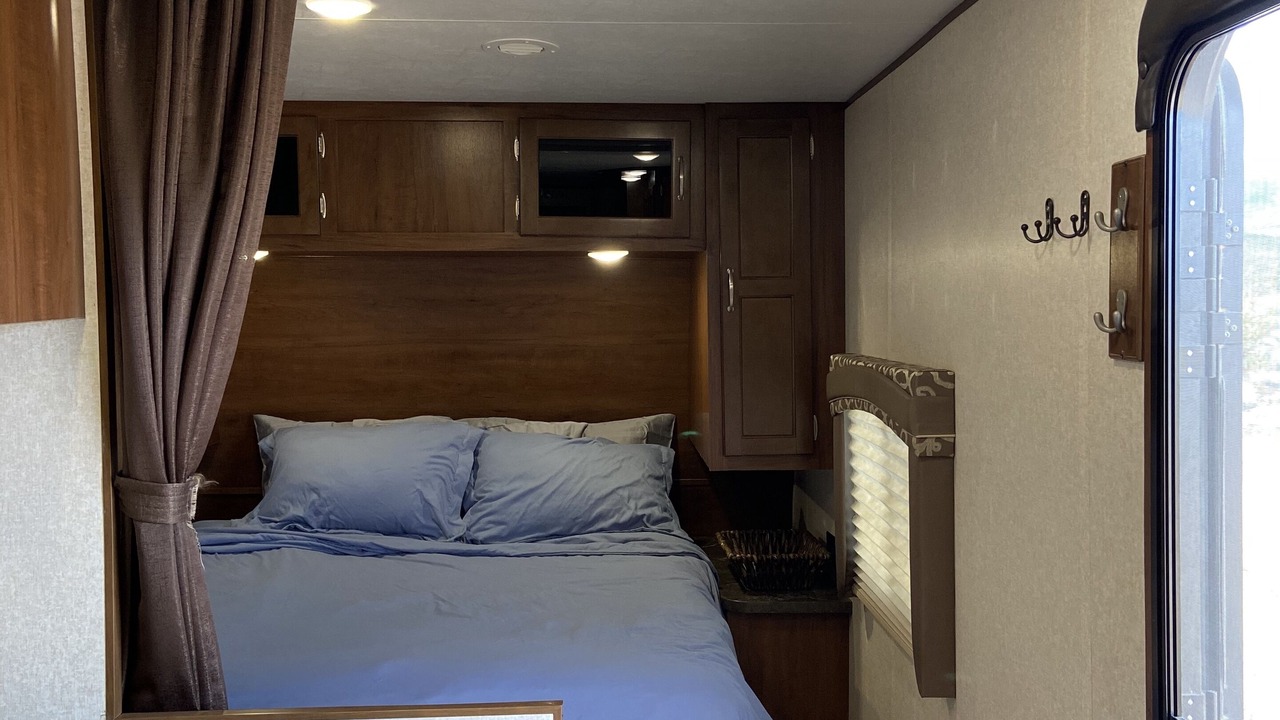 Photo of Bedroom in Dolan Springs