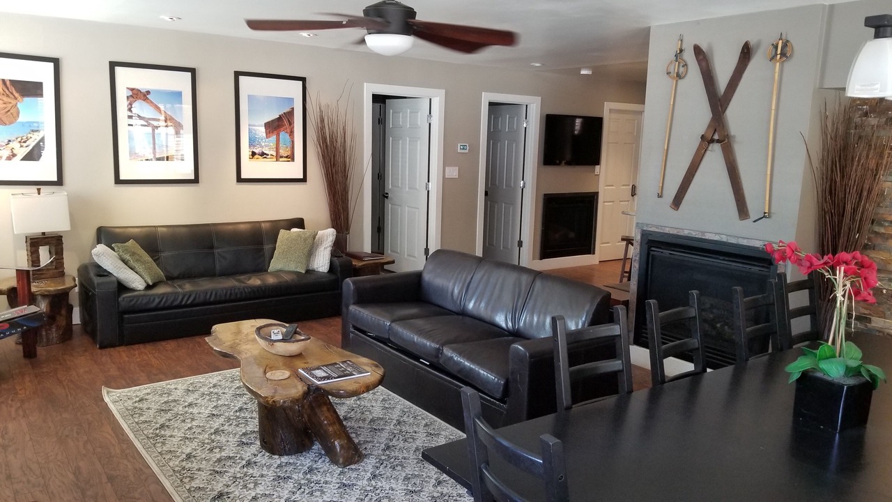 Photo of Livingroom in Lakeside Park