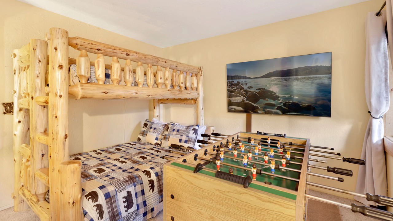 Photo of Bedroom in Eagle Mountain Estates