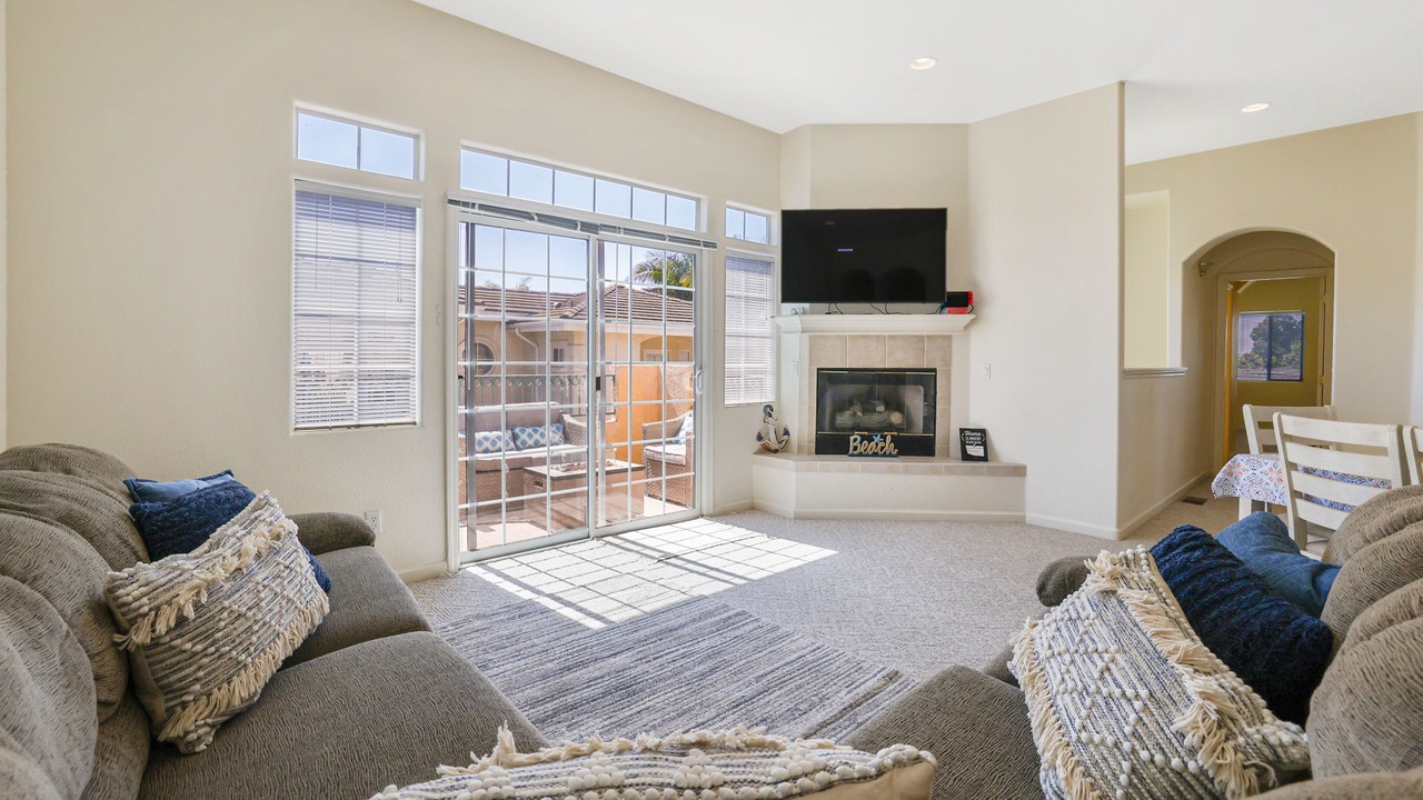 Photo of Livingroom in Grover Beach