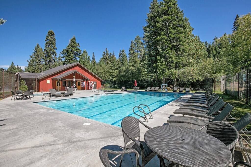 Photo of Others in Tahoe Woods