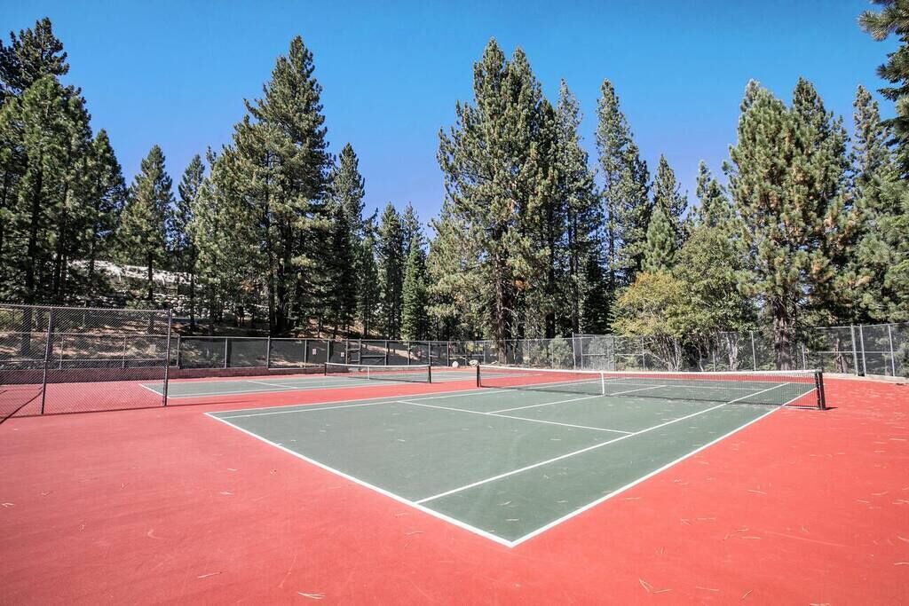 Photo of Others in Tahoe Woods