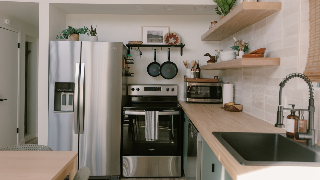 Photo of Kitchen in Groveland