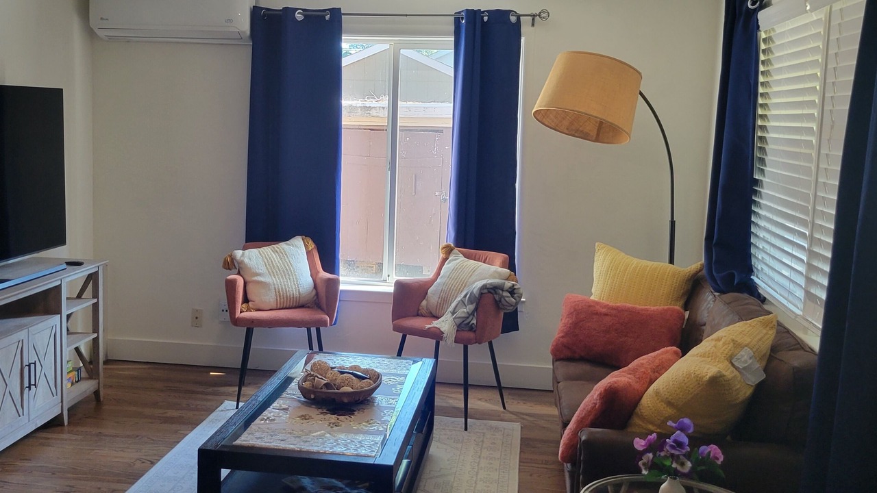 Photo of Livingroom in Napa