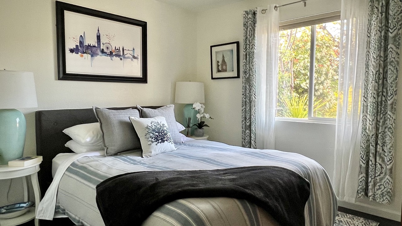 Photo of Bedroom in Rohnerville