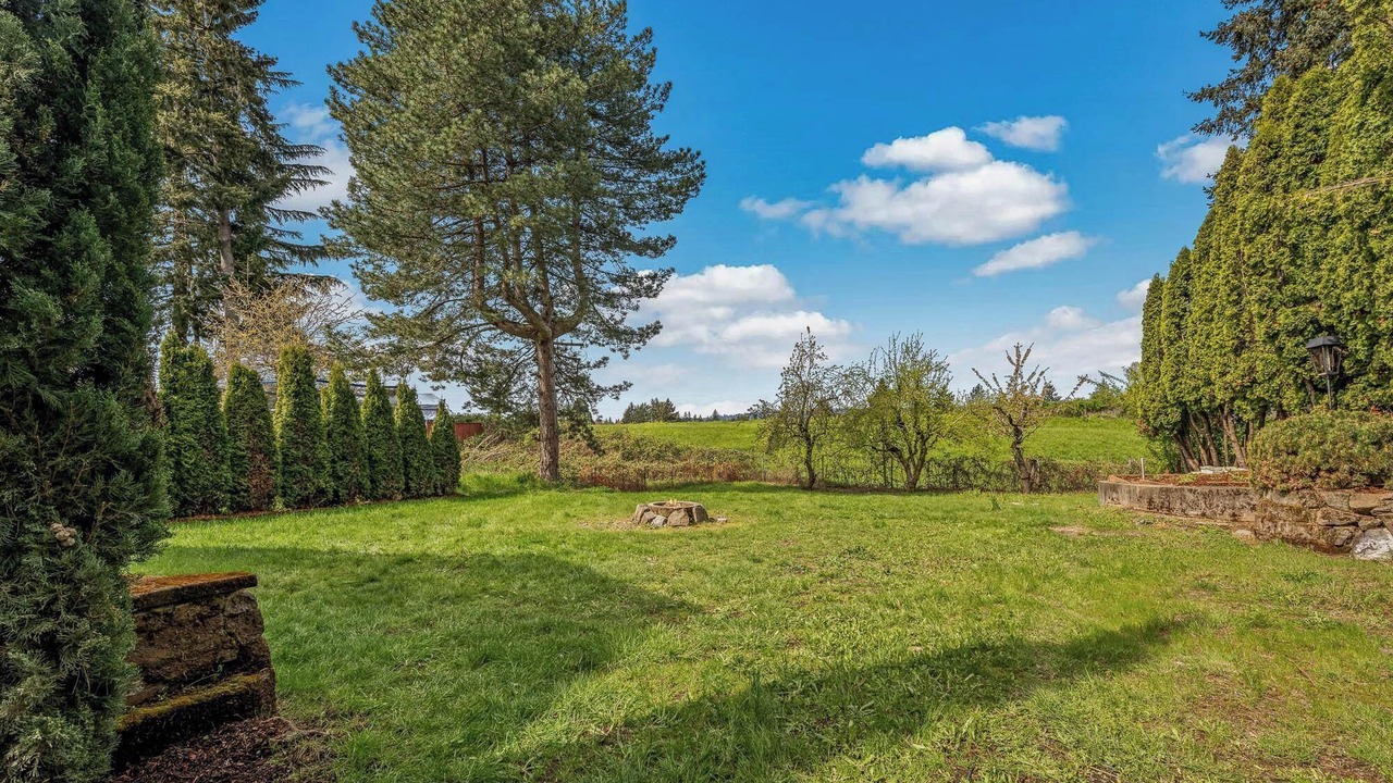 Photo of Outdoor in Lents