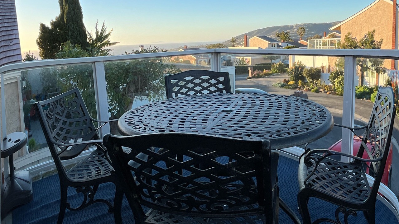 Photo of Patio Balcony in Lantern District