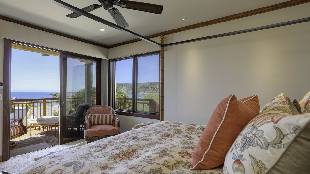 Photo of Bedroom in Avila Beach