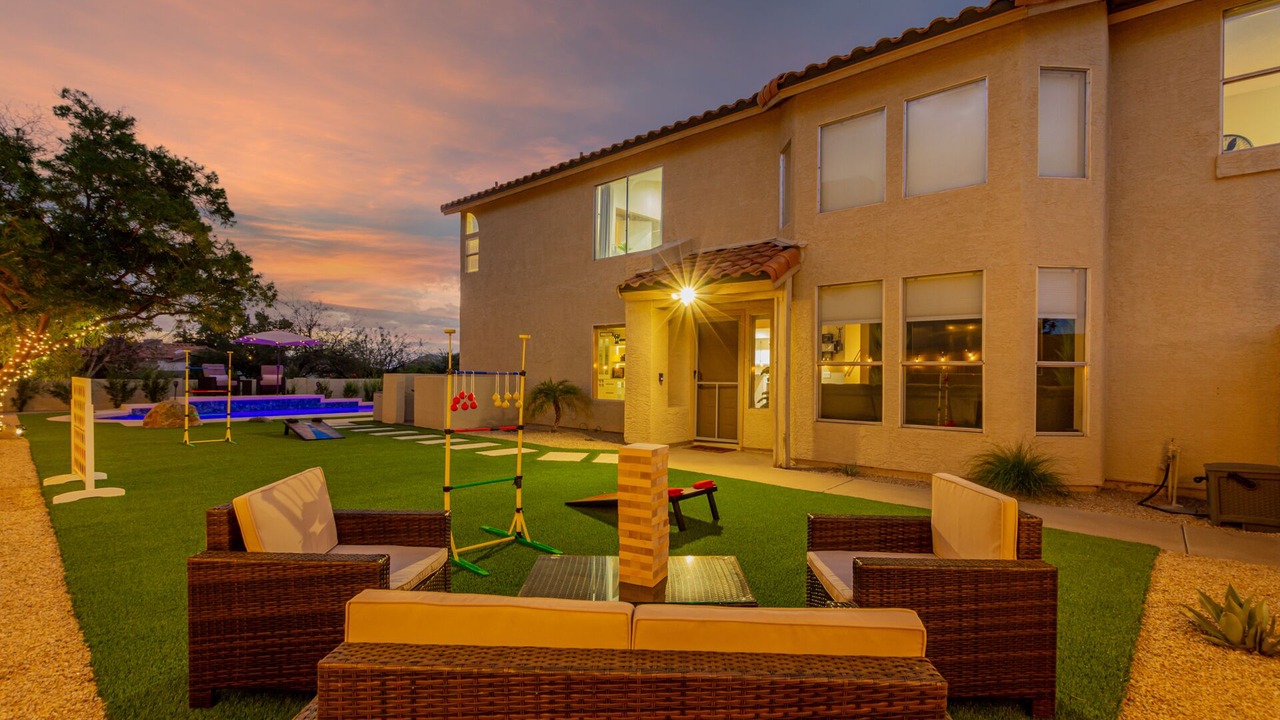 Photo of Outdoor in Paradise Valley Village