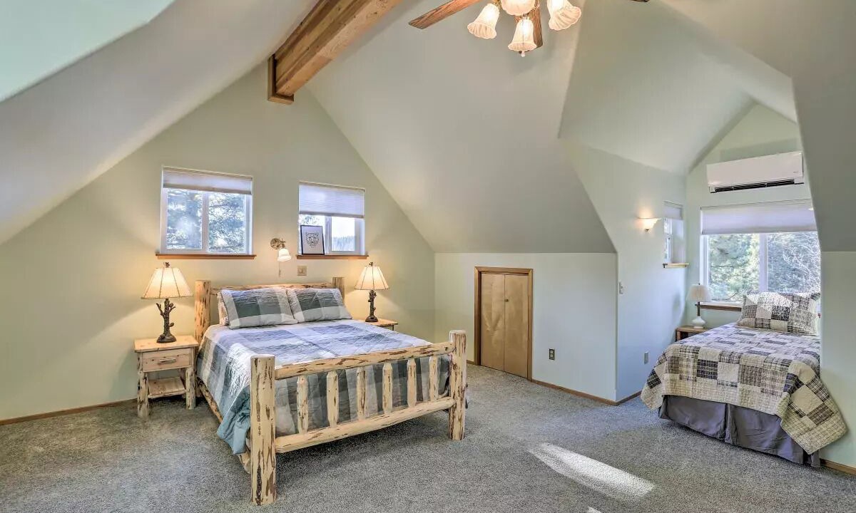 Photo of Bedroom in McCloud