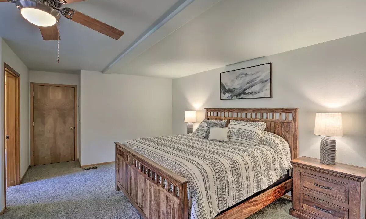 Photo of Bedroom in McCloud