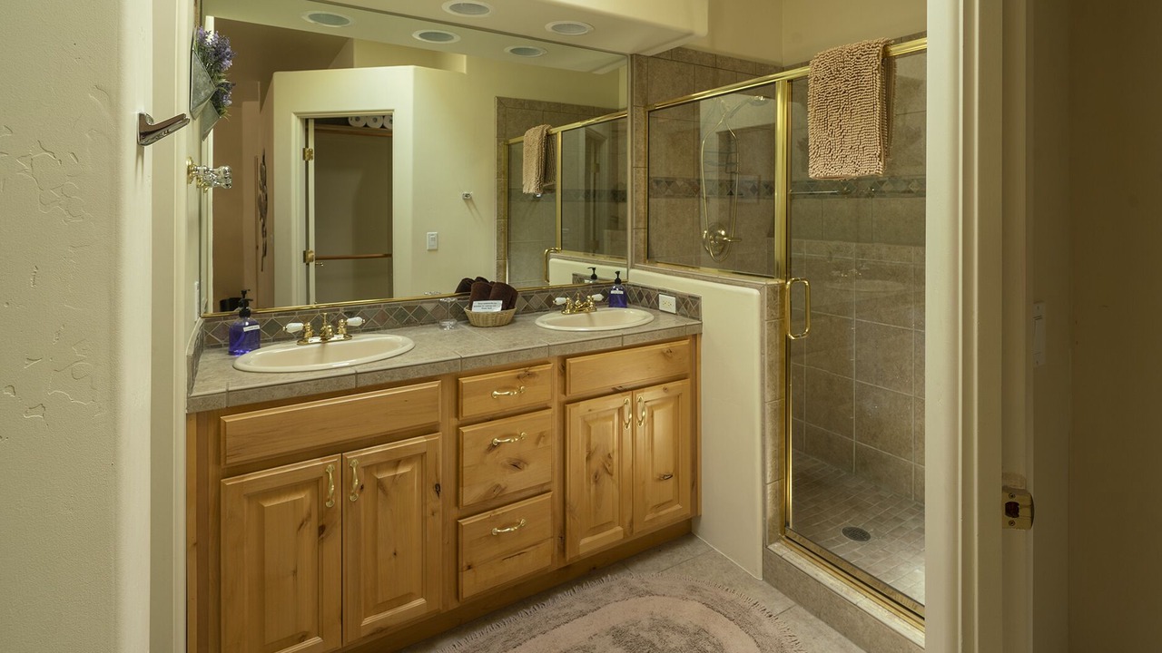 Photo of Bathroom in Lake Montezuma
