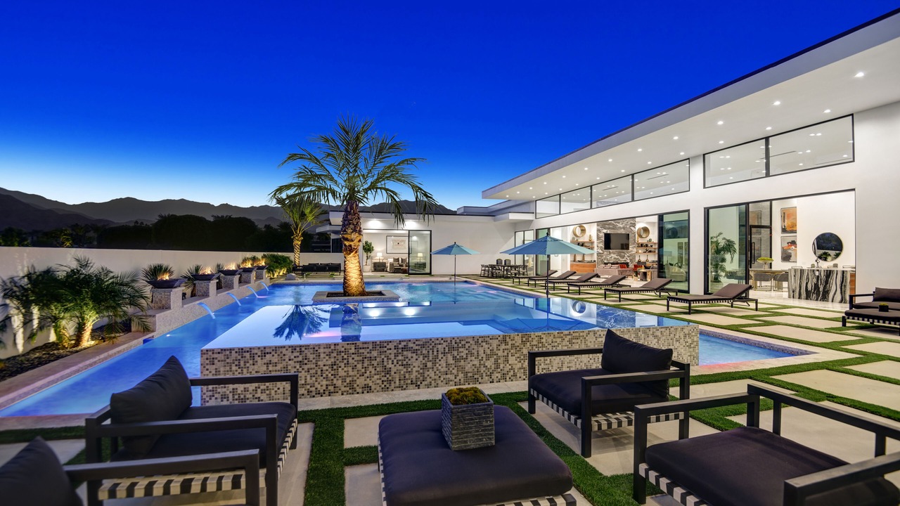 Photo of Outdoor in Magnesia Falls Cove