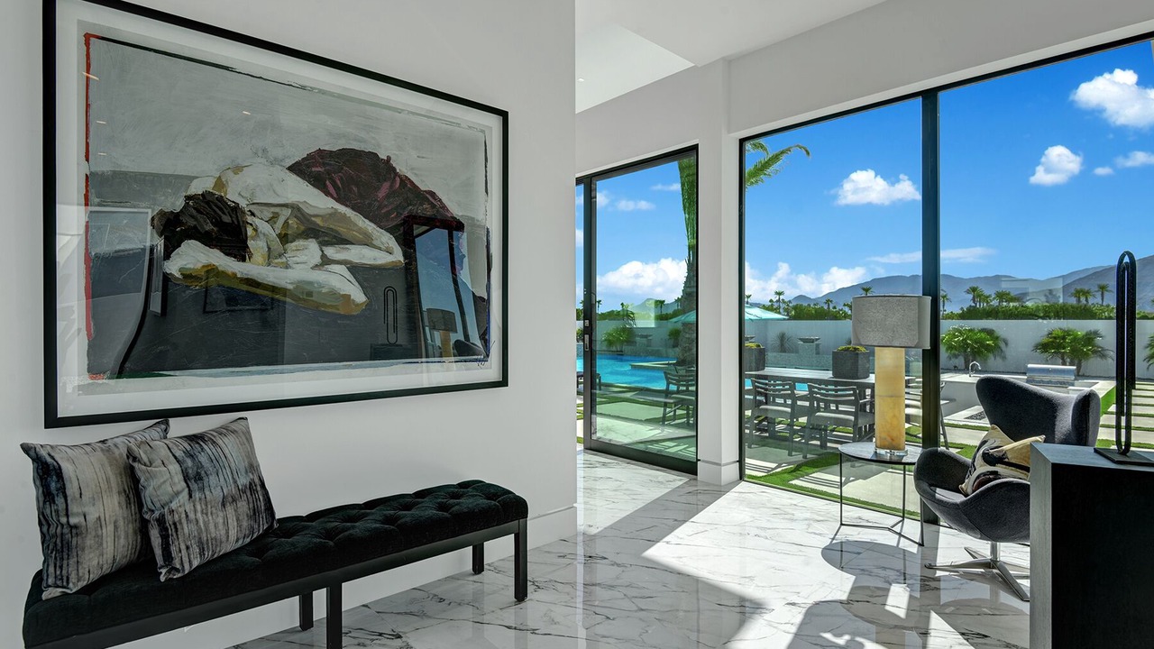 Photo of Livingroom in Magnesia Falls Cove