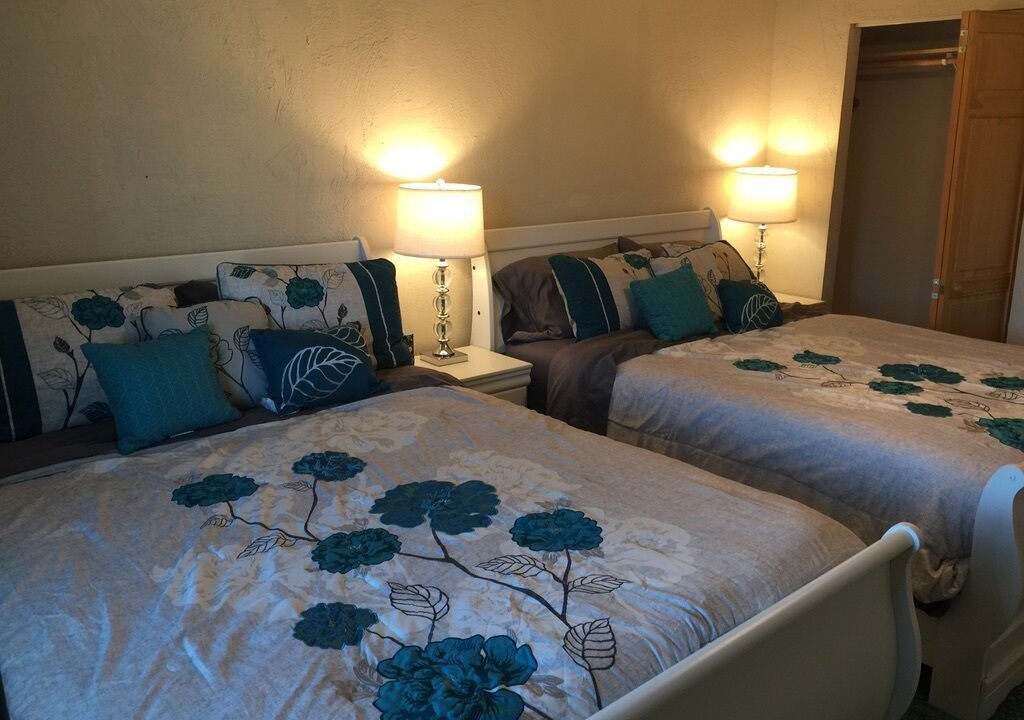 Photo of Bedroom in Lakeport