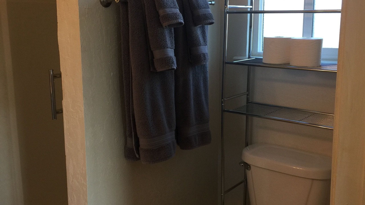 Photo of Bathroom in Lakeport