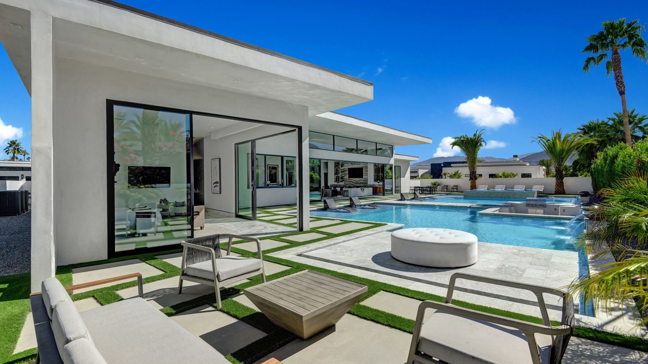 Photo of Outdoor in Magnesia Falls Cove