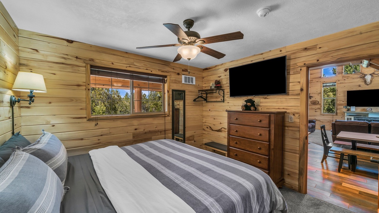 Photo of Bedroom in Orderville