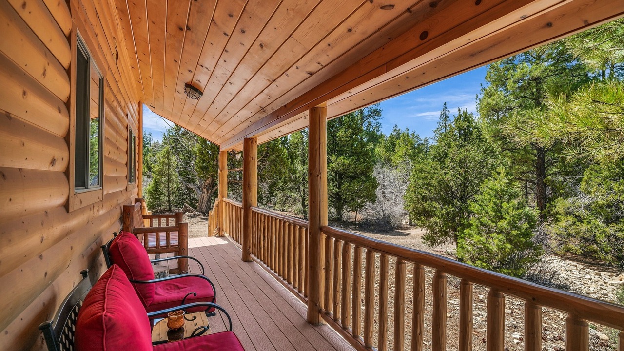 Photo of Patio Balcony in Orderville