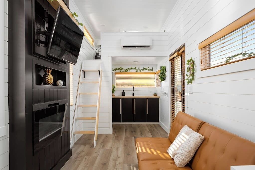 Photo of Livingroom in Apple Valley