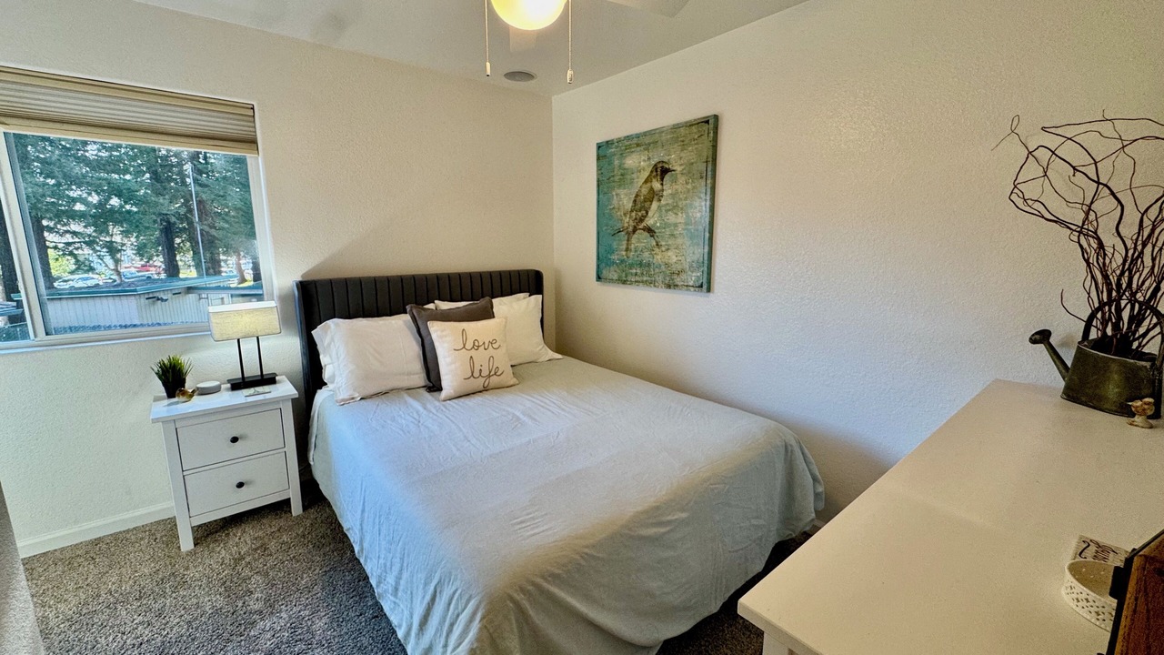 Photo of Bedroom in Rohnert Park