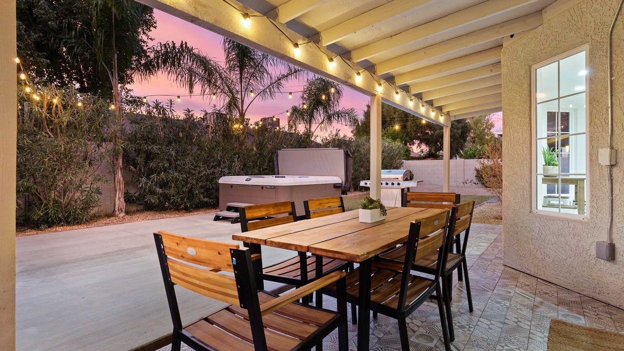Photo of Outdoor in Covey