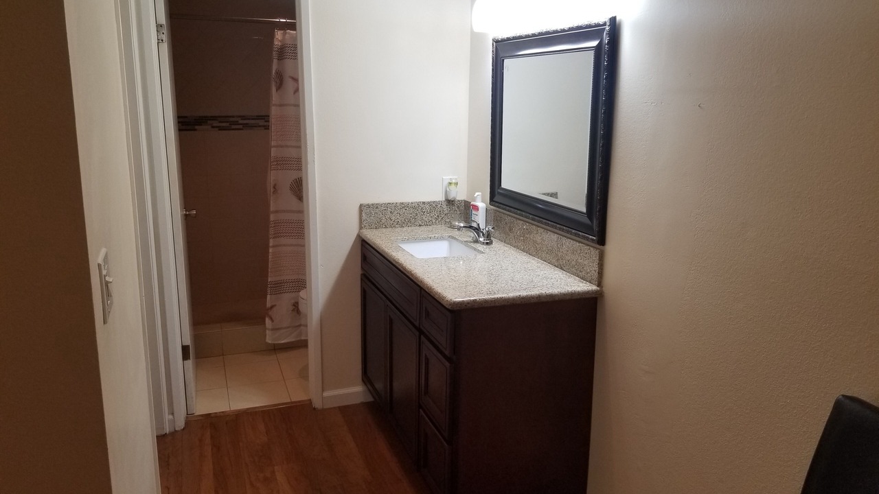 Photo of Bathroom in Bixby Knolls