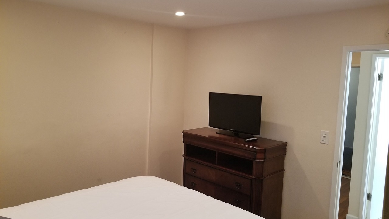 Photo of Bedroom in Bixby Knolls