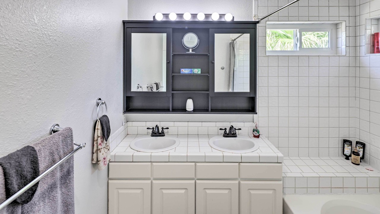 Photo of Bathroom in Bullhead City