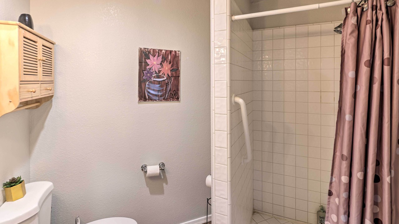 Photo of Bathroom in Bullhead City