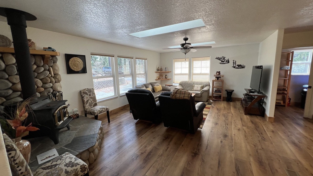 Photo of Livingroom in Glencoe