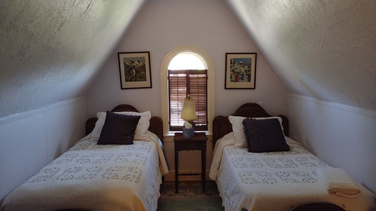 Photo of Bedroom in Vallejo
