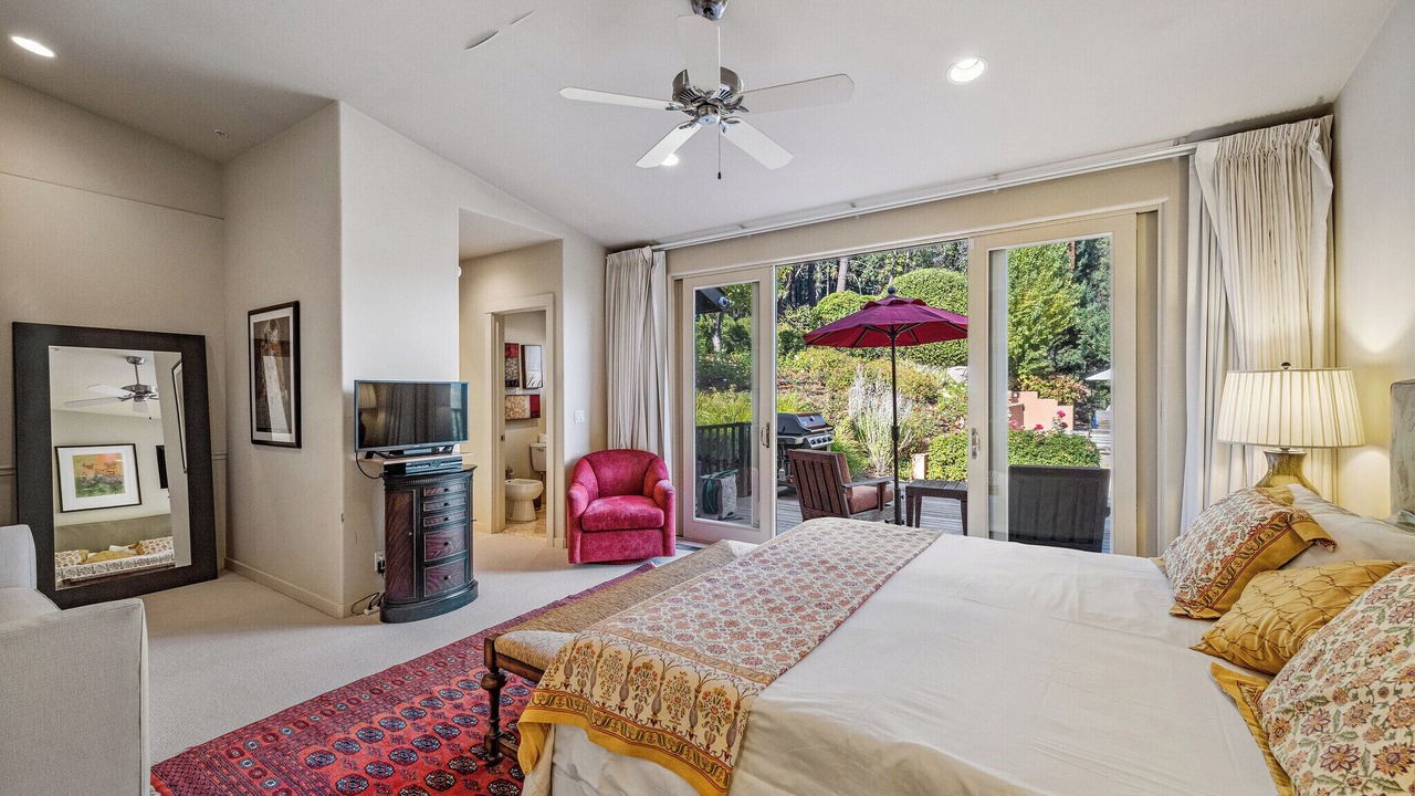 Photo of Bedroom in St. Helena