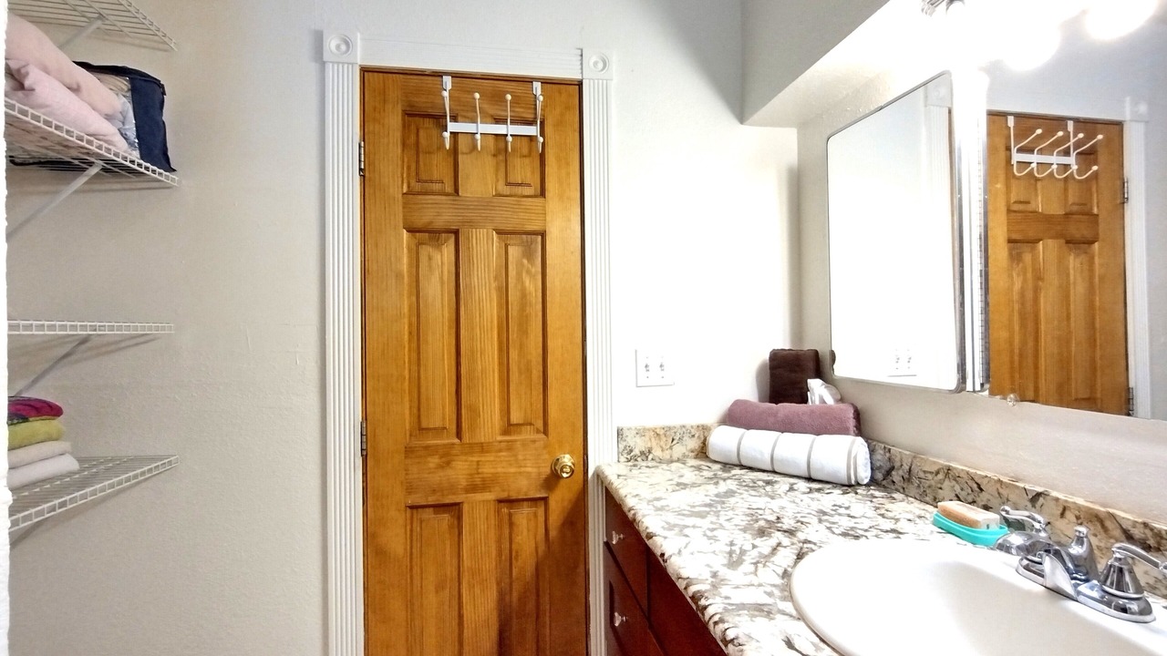 Photo of Bathroom in Al Tahoe