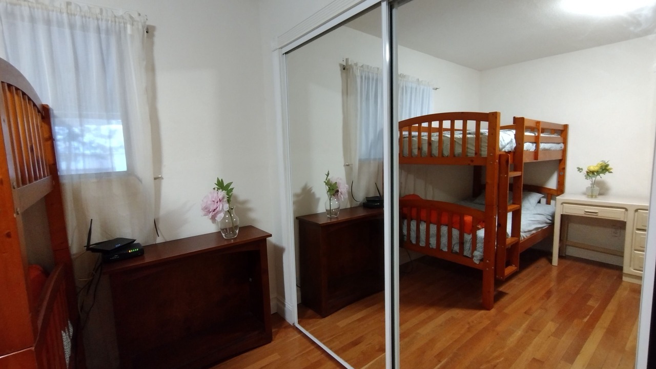 Photo of Bedroom in Al Tahoe