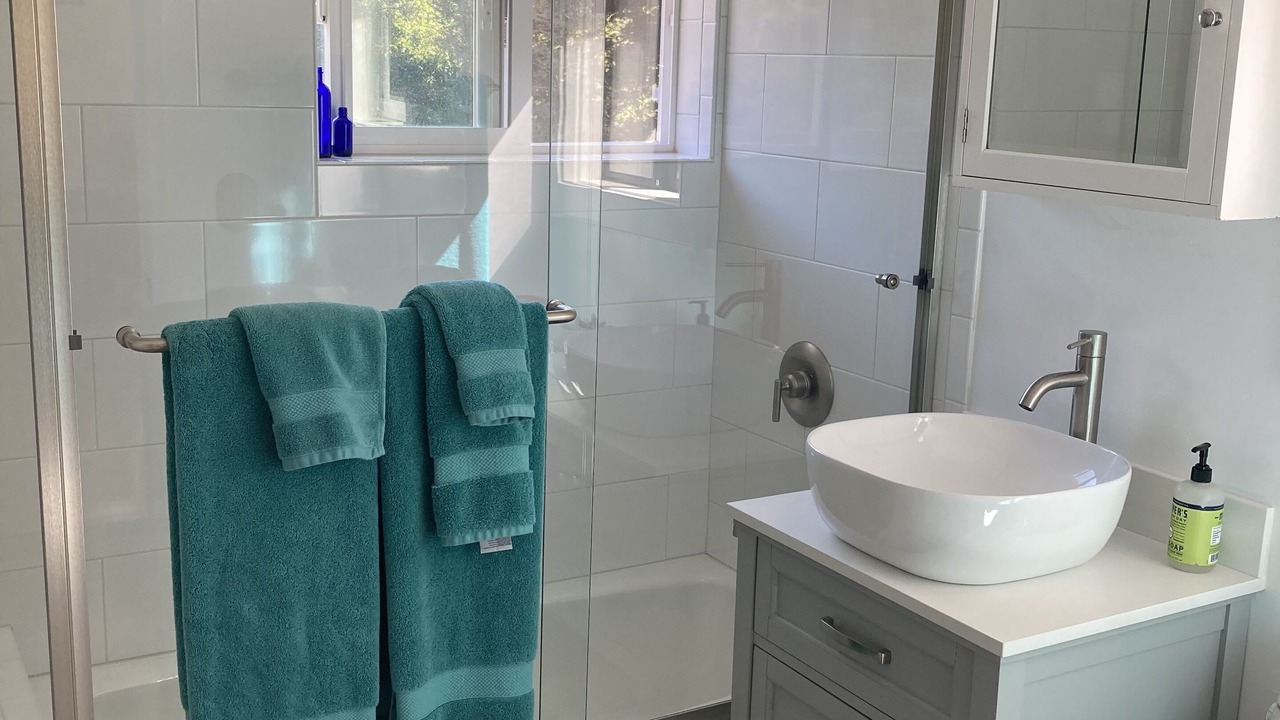 Photo of Bathroom in Bodega Bay