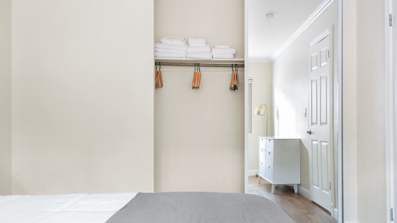 Photo of Bedroom in Mountain View