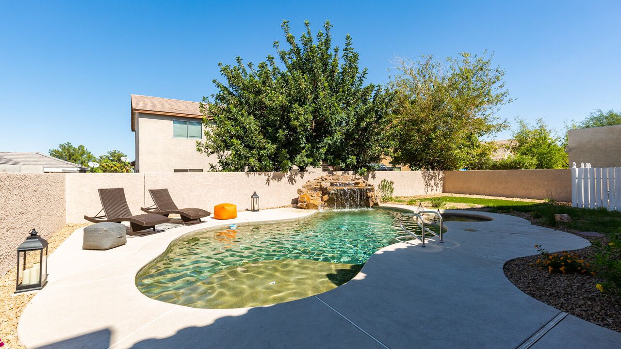 Photo of Outdoor in Green Valley